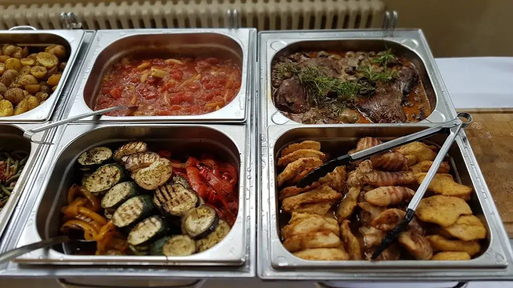 Mariano Heger (Wismaria)_Restaurant Brunello_Altenburg_avis