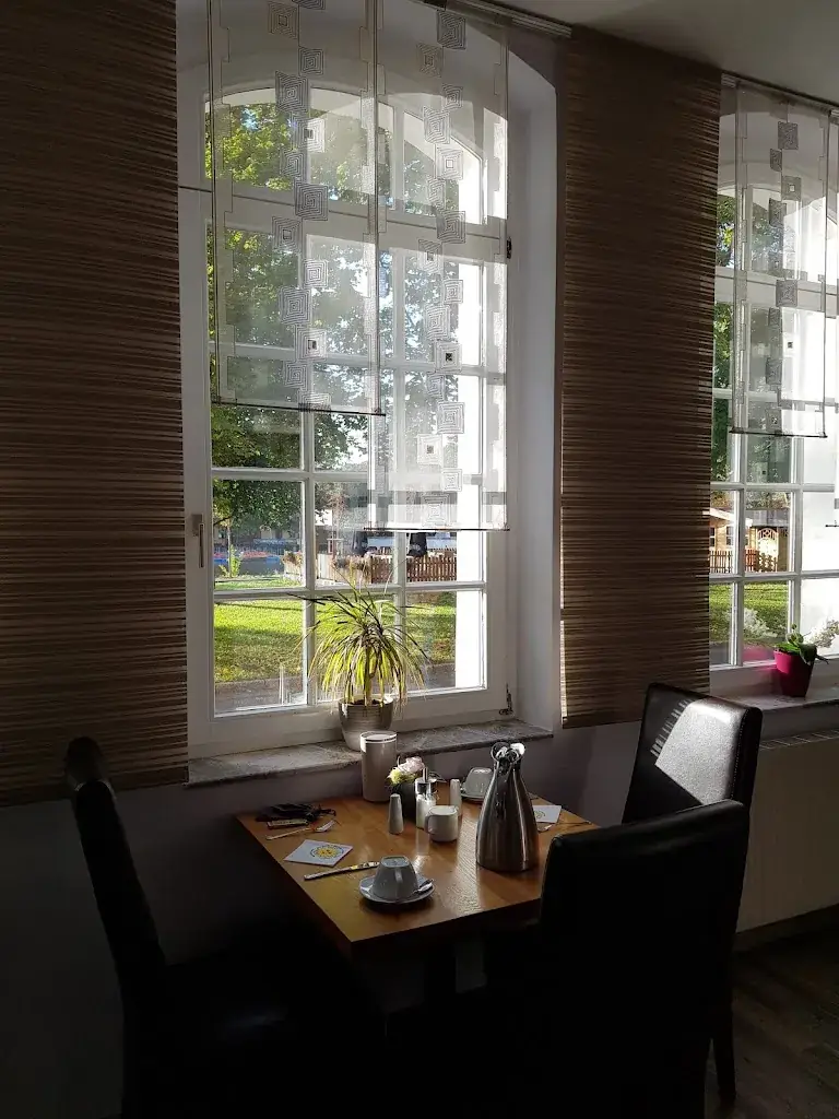 Daniel Wong_Parkhotel Altenburg_Altenburg_avis