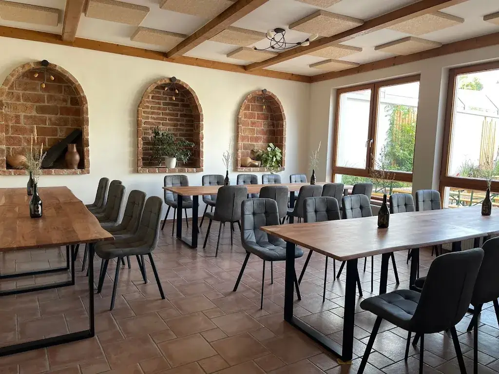 Weingut Genusslokal Glock_Edelstal_slider_image_1