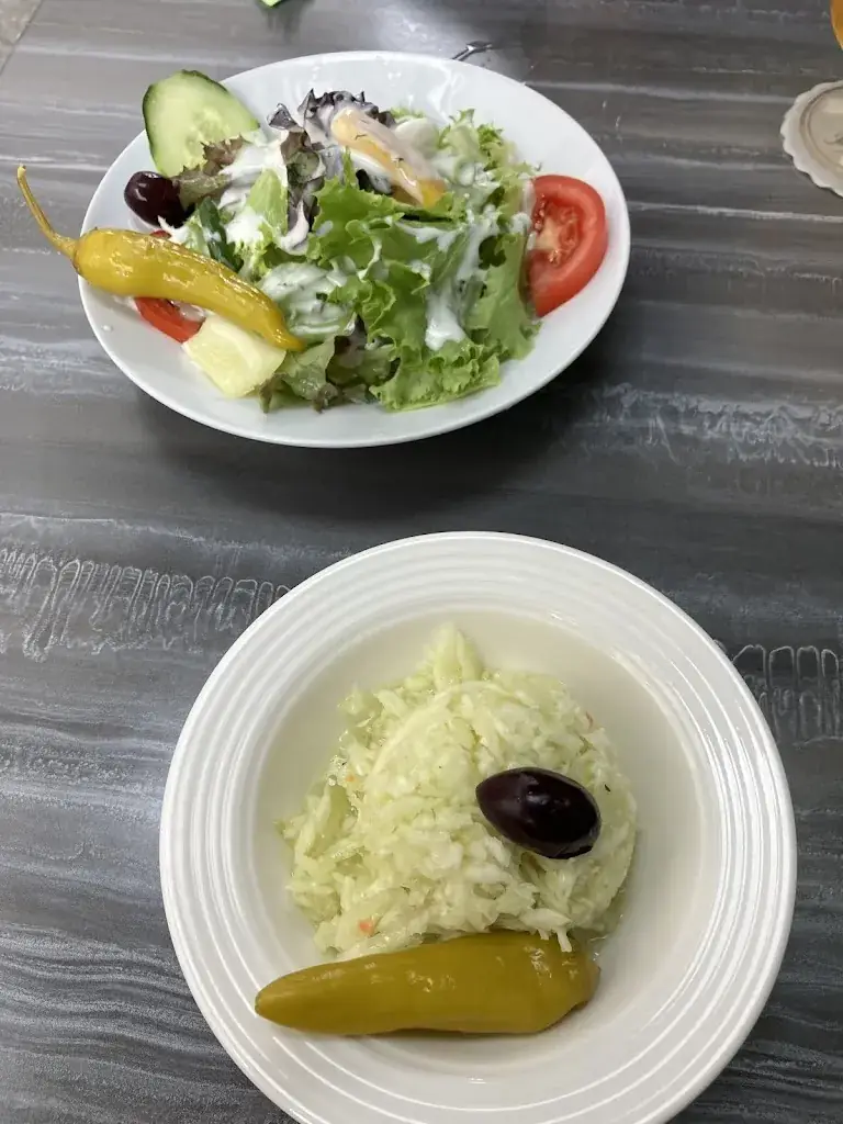 Girl on the Mosel_Restaurant EL GREGO_Zell_avis