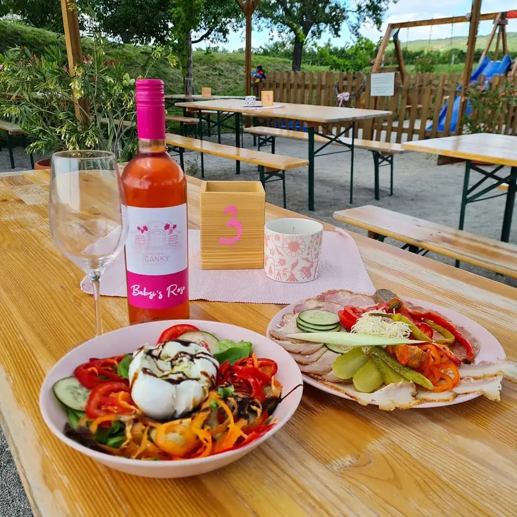 Buschenschank Canky_Edelstal_slider_image_2