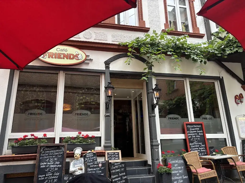 Café Friends_Zell_slider_image_3