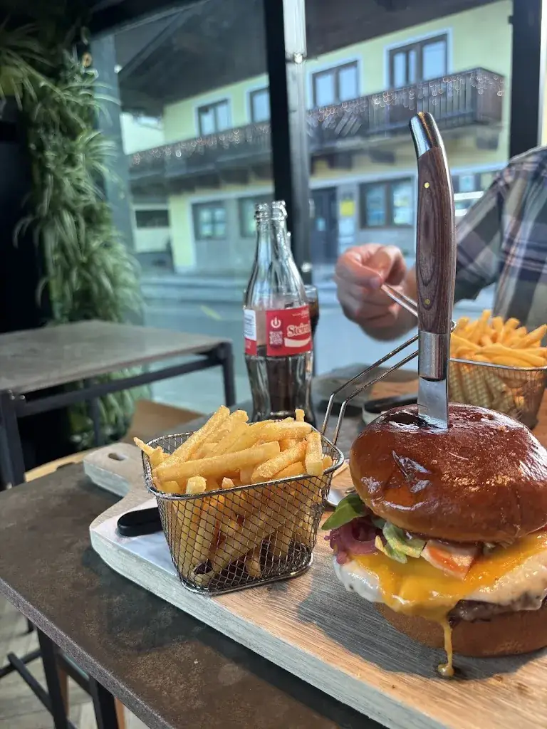 Mash_The Burger Factory_Zell_review