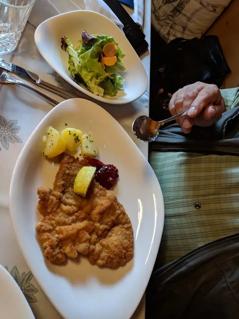 Menu_Schulhaus Tirol_Zell_image_5