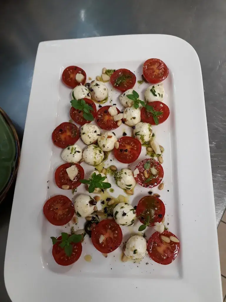 Menu_Restaurant Cella Central_Zell_image_1