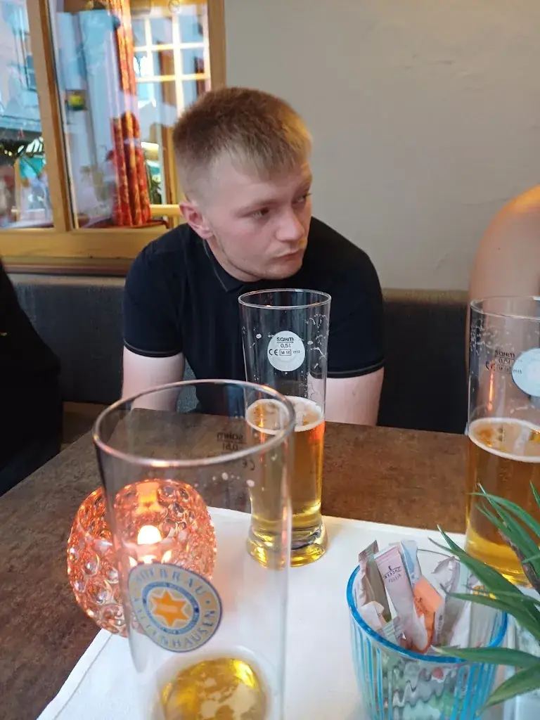 Mark Graham_Restaurant Cella Central_Zell_avis