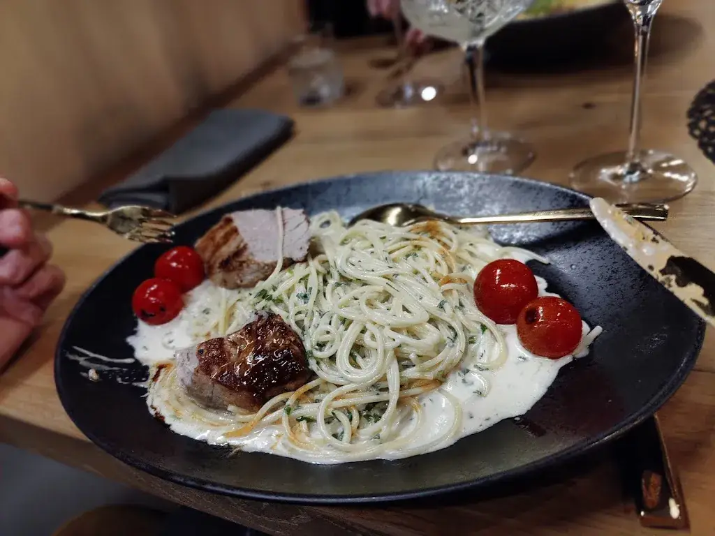 Menu_Village Kitchen Restaurant & Lounge_Zell_image_7