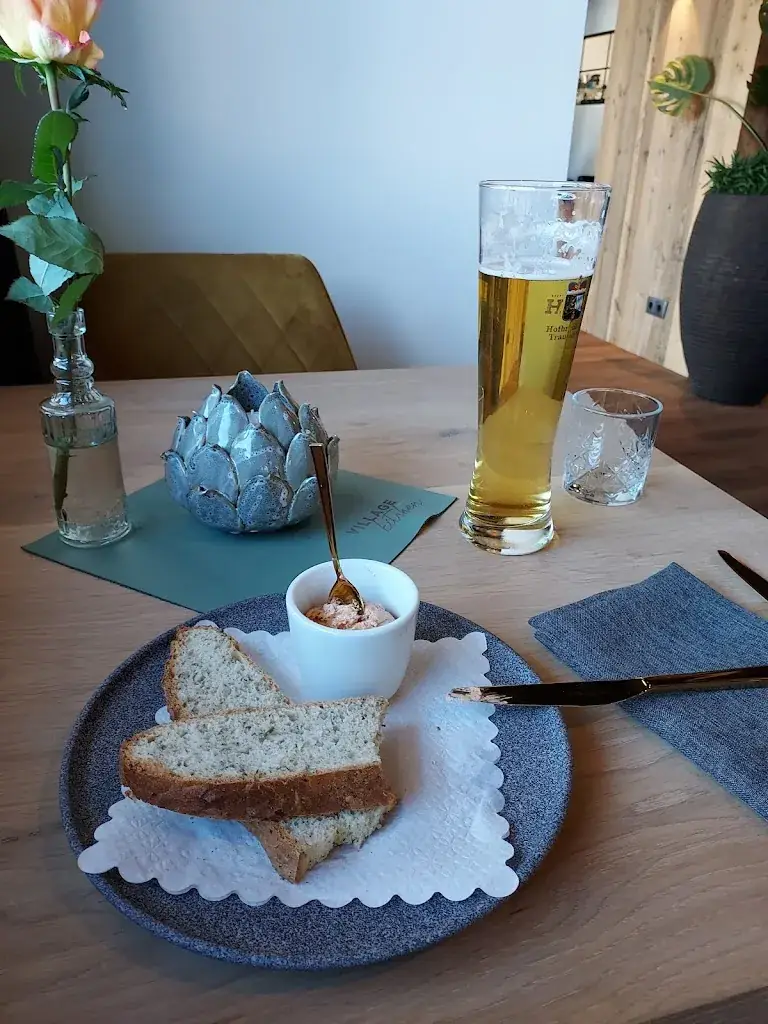 Menu_Village Kitchen Restaurant & Lounge_Zell_image_8