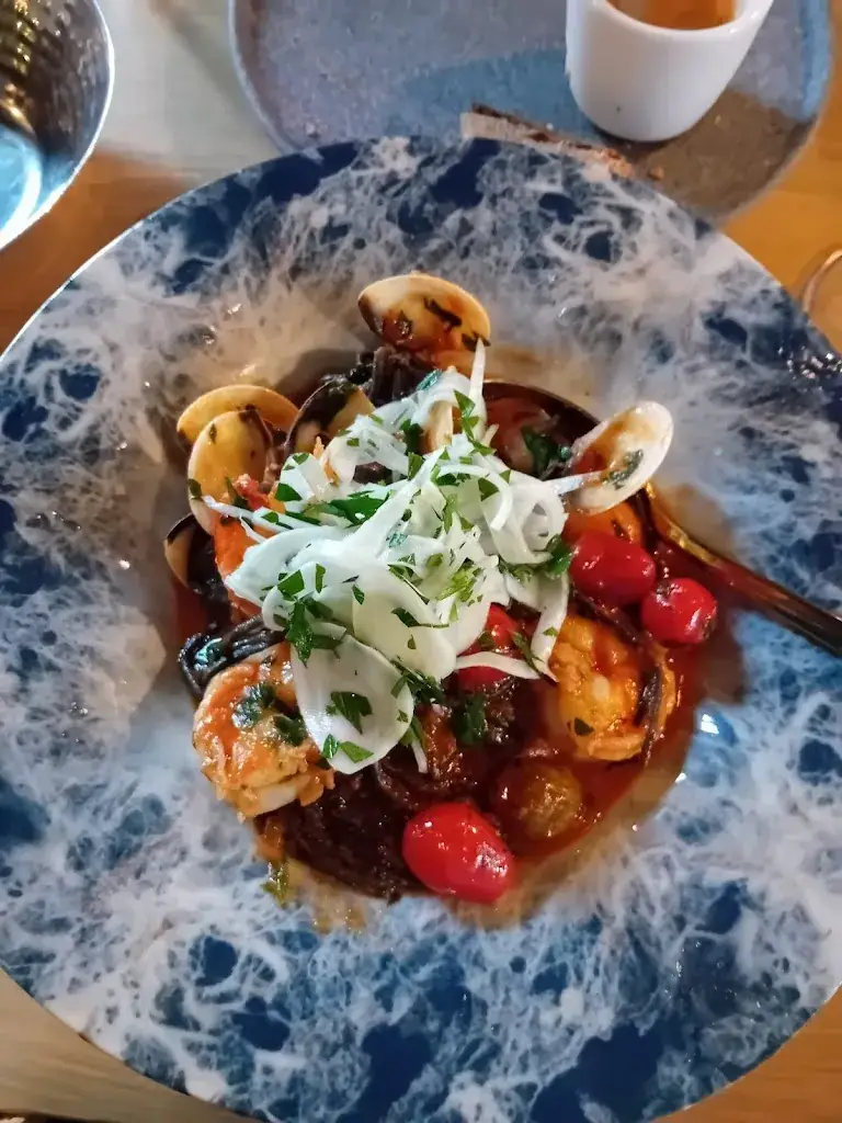 Júlia Košíková_Village Kitchen Restaurant & Lounge_Zell_review