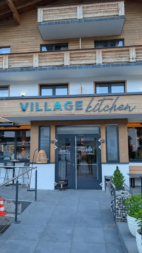 Village Kitchen Restaurant & Lounge restaurant à Zell
