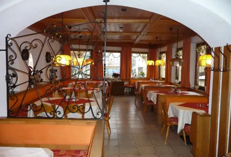 Gasthof Zellerstuben ristorante a Zell