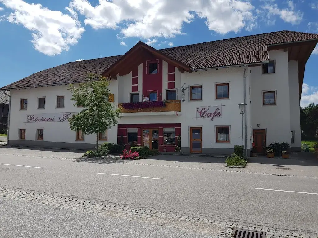 Bäckerei Konditorei Café Frühwirth Altmelon_Altmelon_slider_image_3