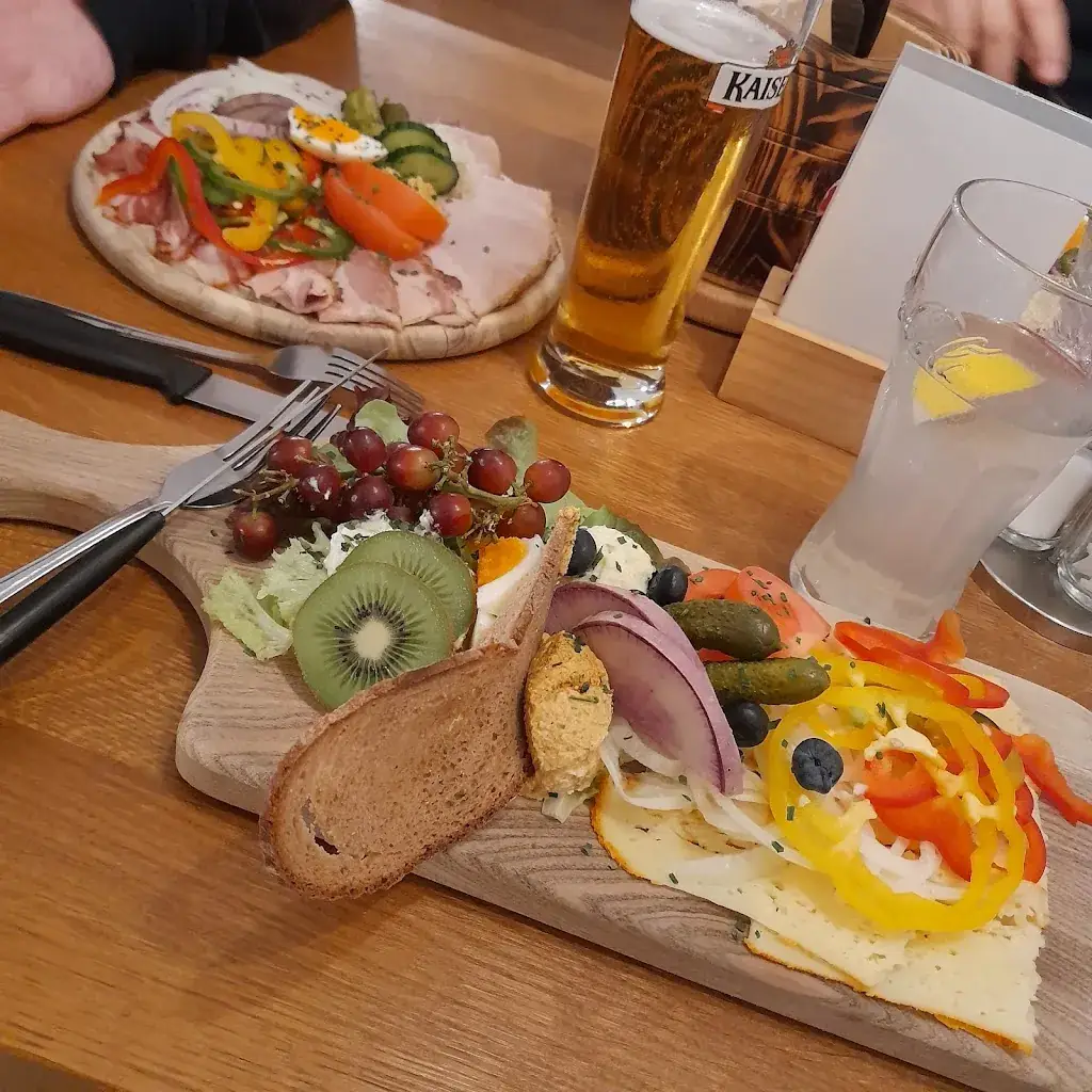 Eva Raffetseder_Langederhof_Altmelon_recensione