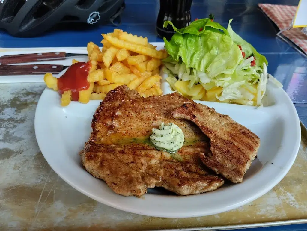 Steckerlfisch Freizeithafen Ardagger_Ardagger Stift_slider_image_2