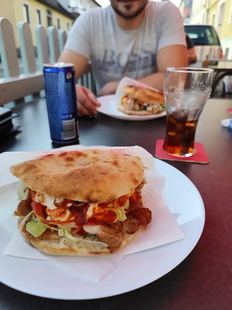 Nensi Kociper_Pizzeria Giovanni Aschbach Markt_Aschbach Markt_recensione