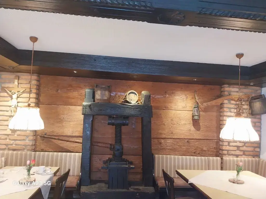 Daniel Glodean_Bachlerhof_Aschbach Markt_avis