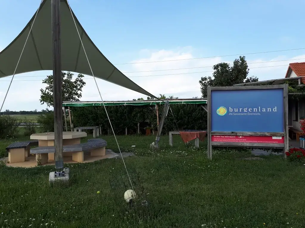 Dominik Hernaus_Radlertreff Klinger_Apetlon_avis