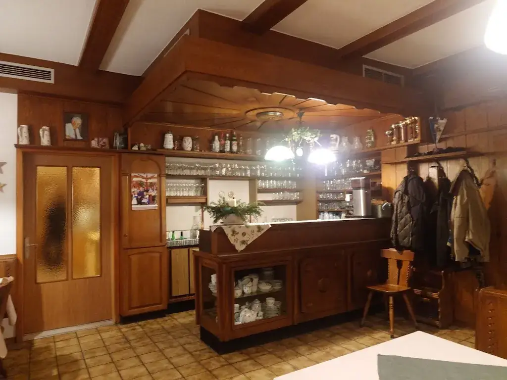 Piotr Kosowski_Gasthaus Familie Zarl_Amstetten_recensione