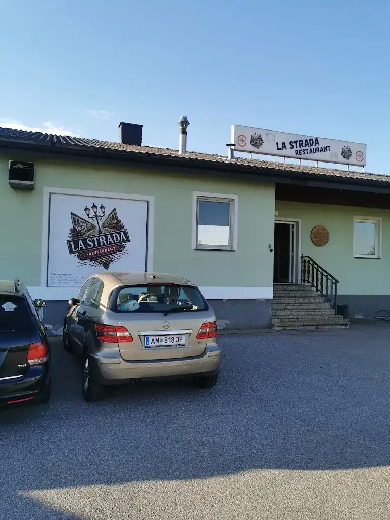 Restaurant Pizzeria La Strada_Amstetten_slider_image_3