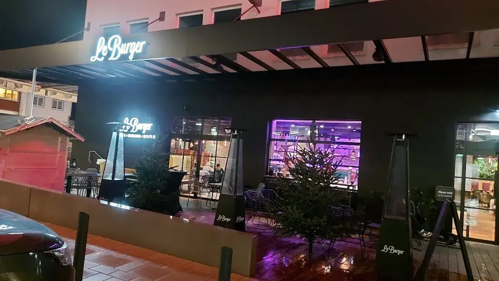 Le Burger Amstetten_Amstetten_slider_image_1