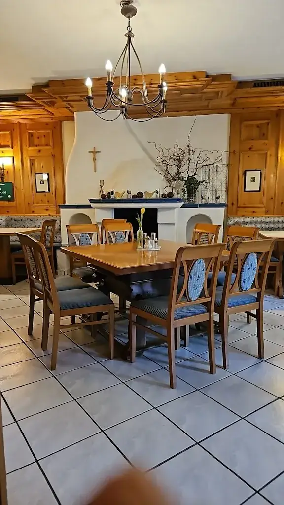 Steve K_Cafe Restaurant Erika_Aspang Markt_recensione