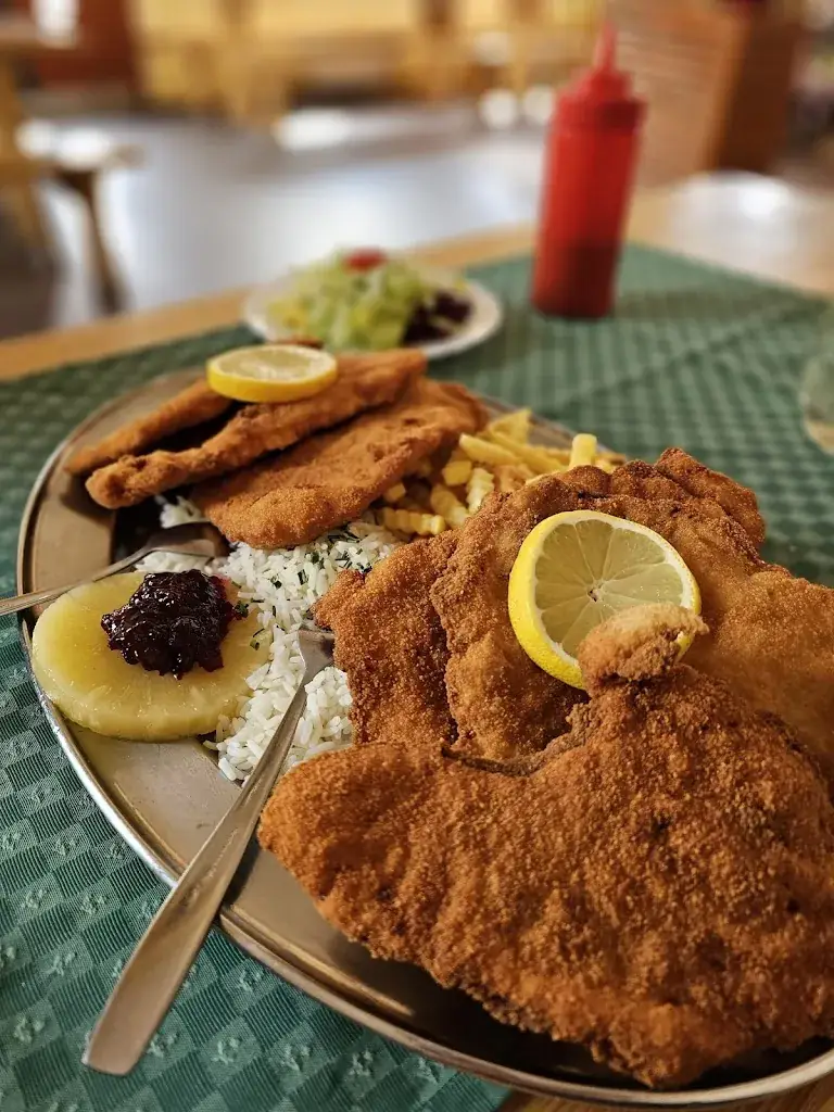 Schmankerlheuriger Breitsching_Bad Erlach_slider_image_3