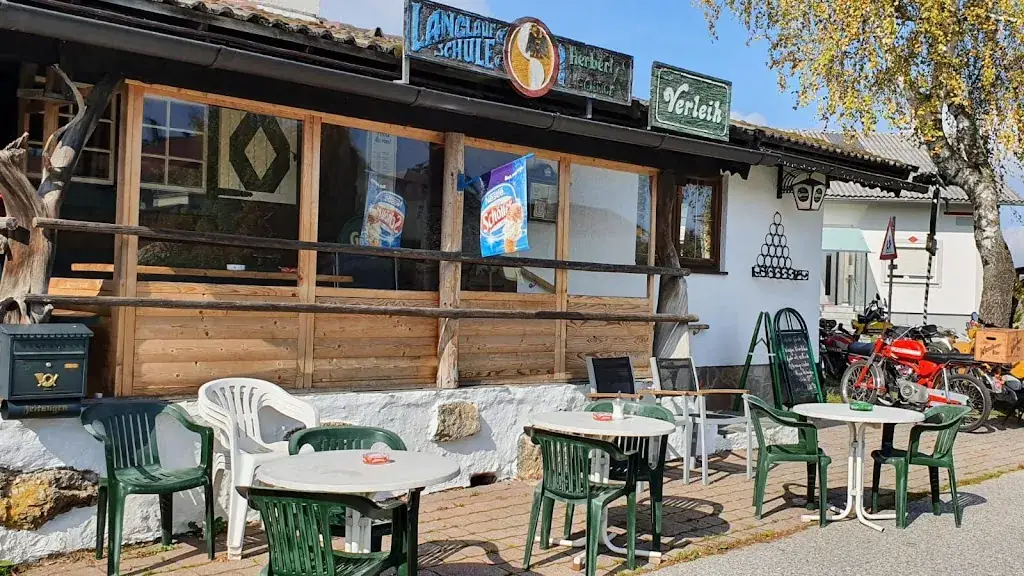 Einkehrstube Wackelstein restaurant à Bärnkopf