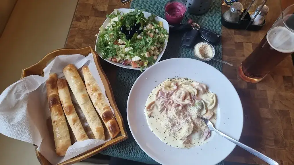 Menu_Pizzeria Casa Italia Behamberg Kleinraming_Behamberg_image_8