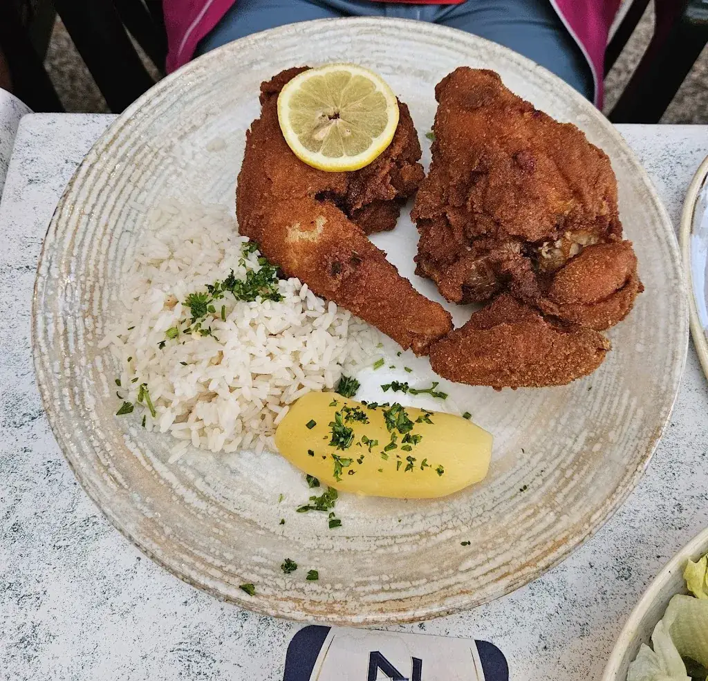 Marina Horbas-Casu_Gasthof zur Linde_Behamberg_avis