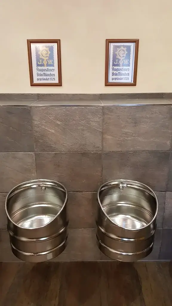 Dominik H._Die Post Landgasthof Aufkirchen_Berg_recensione