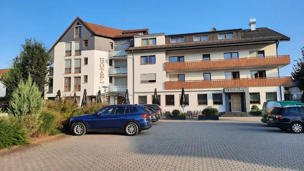 Lindenhof restaurant à Berg