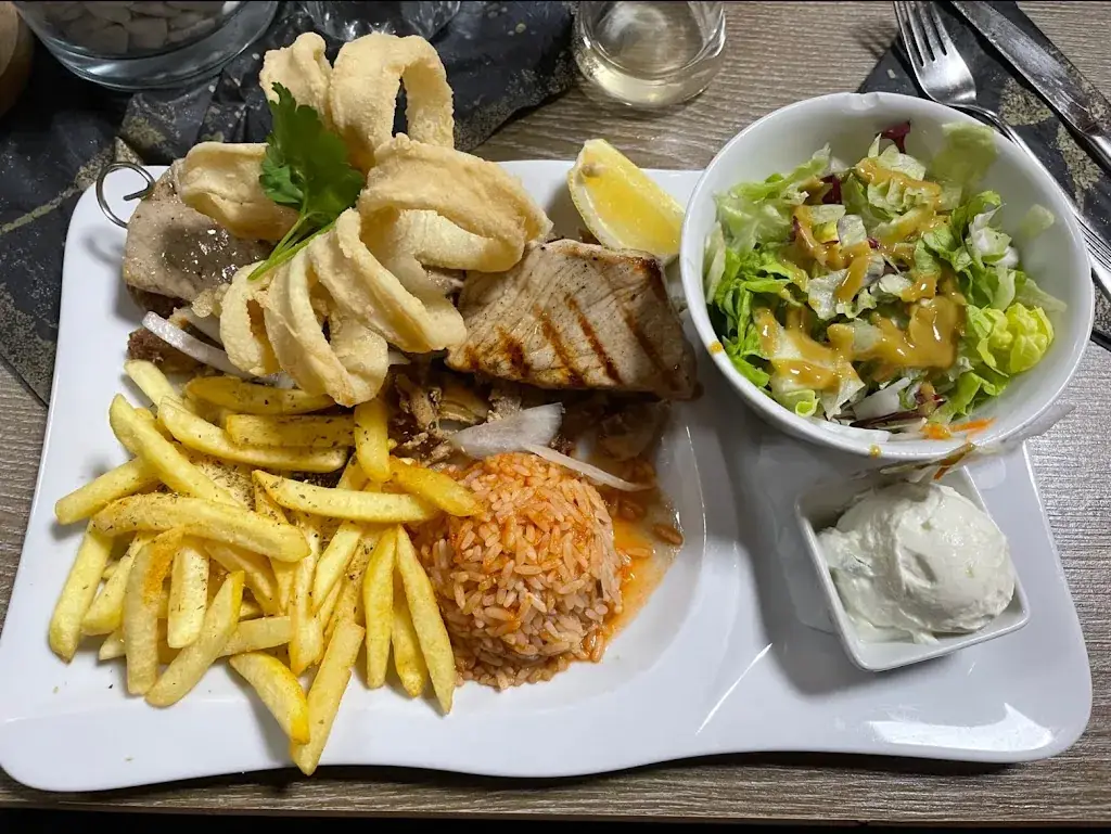 S. Marx_Jorgos Taverne_Berg_avis