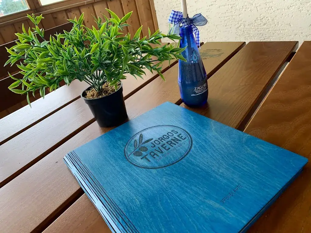 Jorgos Taverne_Berg_slider_image_3