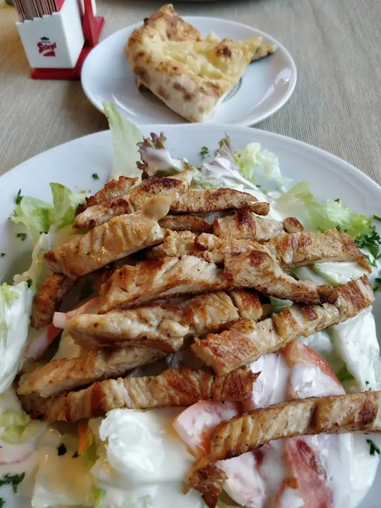 Melissa Lundquist_Gasthaus Neuwirt_Berndorf_avis