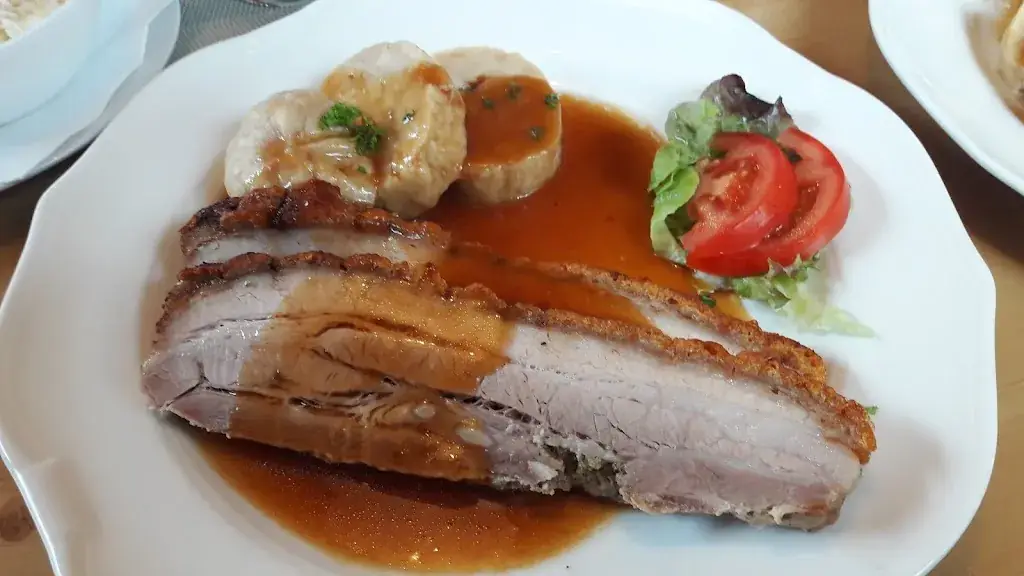 Stephan Winter_Gasthaus Neuwirt_Berndorf_avis