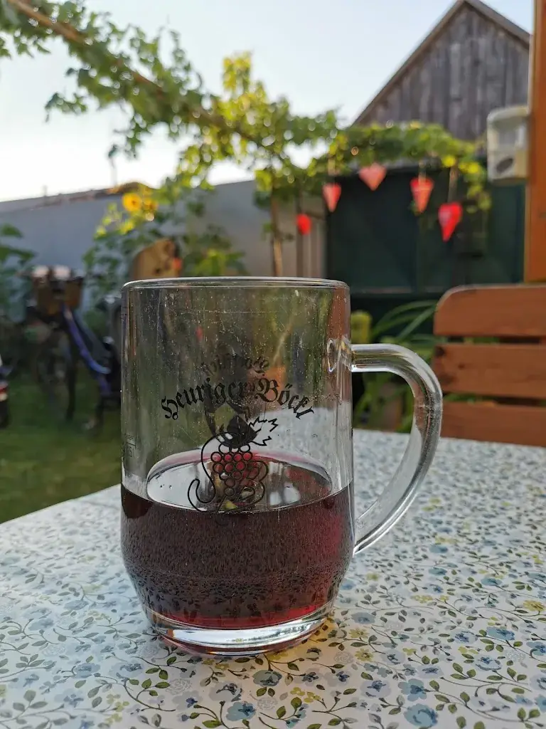 Heuriger Sabina Böckl_Bockfließ_slider_image_3