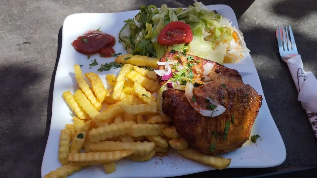 Sonja Freudenschuß_Seewirt Am Ausee_Blindenmarkt_review