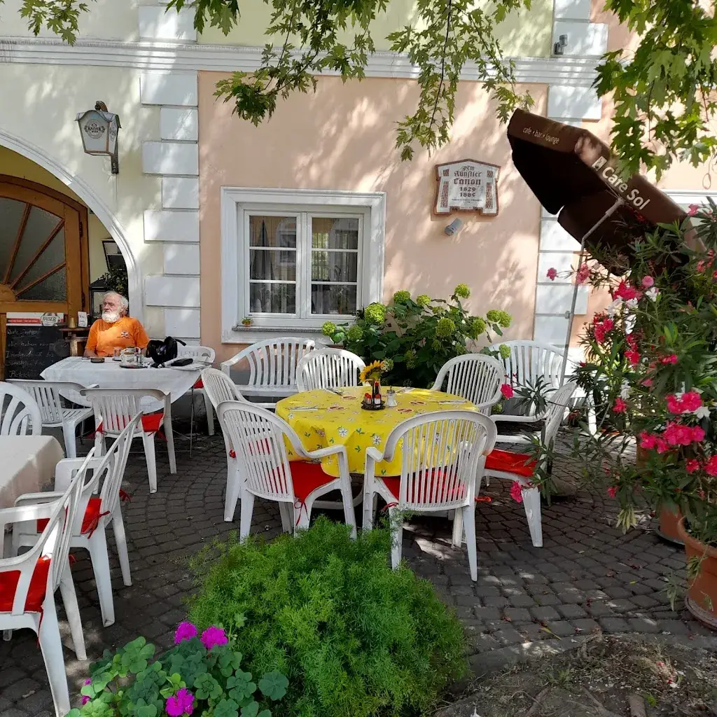 Gasthof Pitzl ‘Zur Goldenen Sonne’_Blindenmarkt_slider_image_1