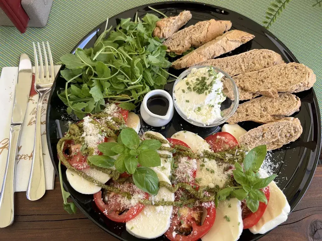 Menu_Phönix Konditorei OG Schloss Hubertendorf_Blindenmarkt_image_5