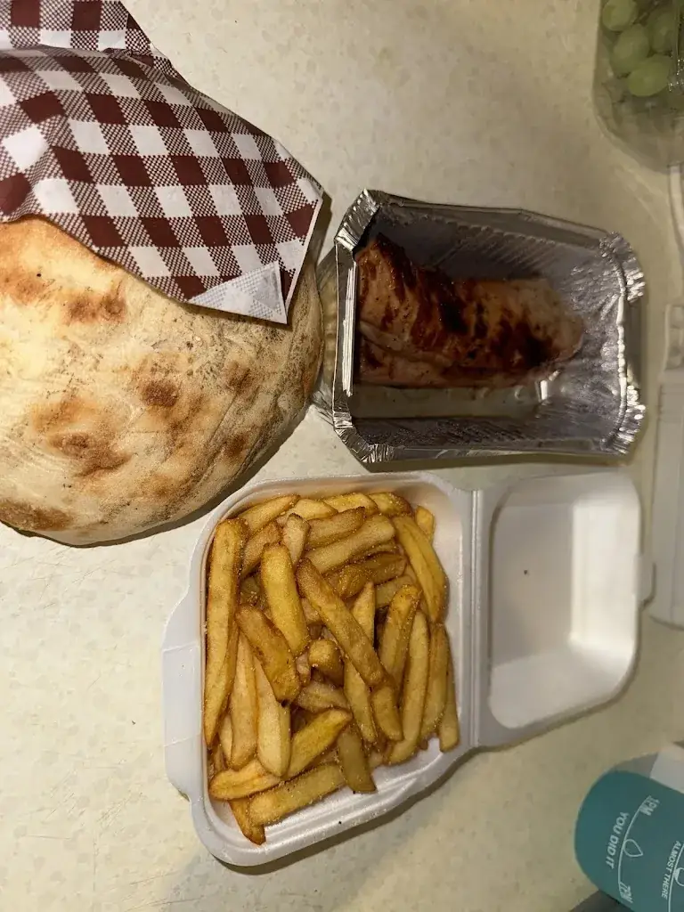 Denis Alexandru Nicolae_Filip Balkan Grill_Bad Vöslau_review