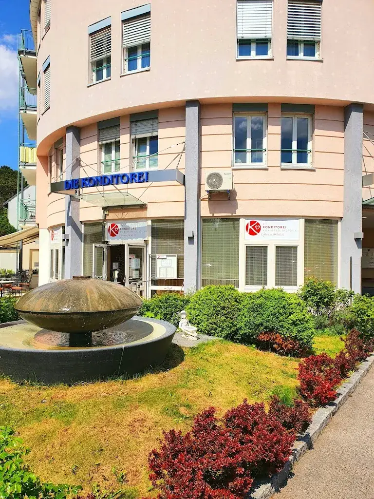 Sandra L._Die Konditorei am Kurpark_Bad Vöslau_avis