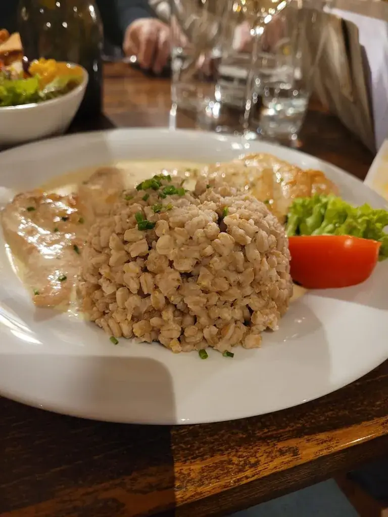 Tal Yavnai_Brunngassenheuriger & Weingut HERZOG_Bad Vöslau_review