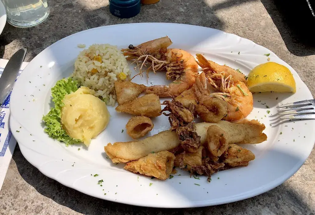 Natalia Khilkevitch_Restaurant Akropolis_Bad Vöslau_review