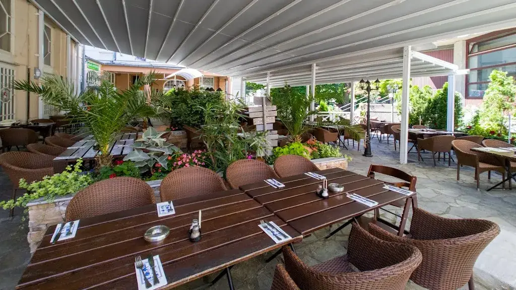 Restaurant Akropolis_Bad Vöslau_slider_image_1