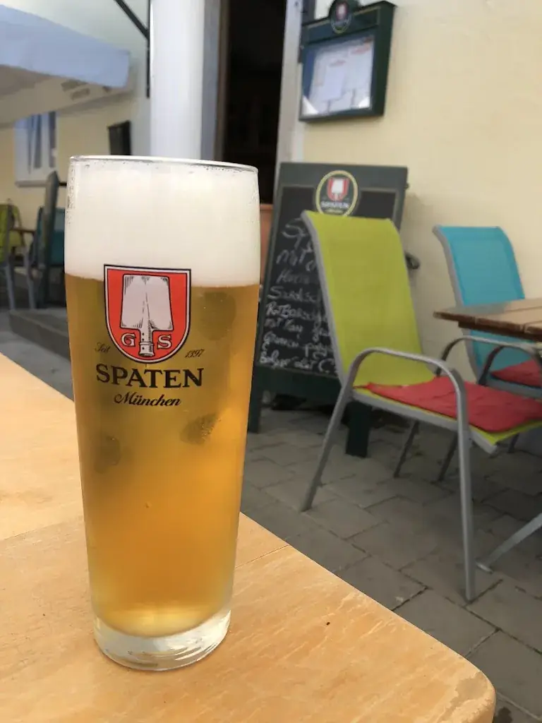 Hugo Mendes_Restaurant Bella Toscana_Biberbach_avis