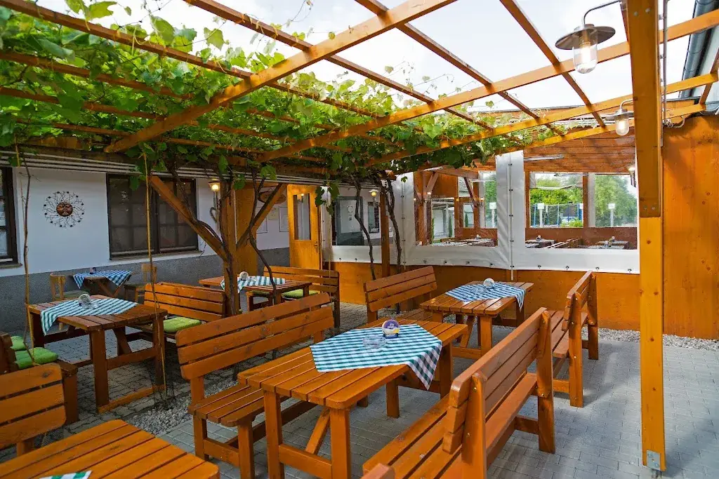 Pizzeria APETLON'ER restaurant à Apetlon