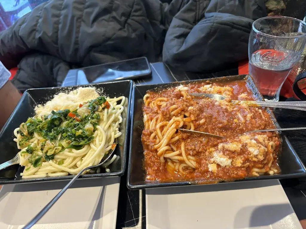 Monazza Khokhar_Daniels Bistro & More_Baden_avis