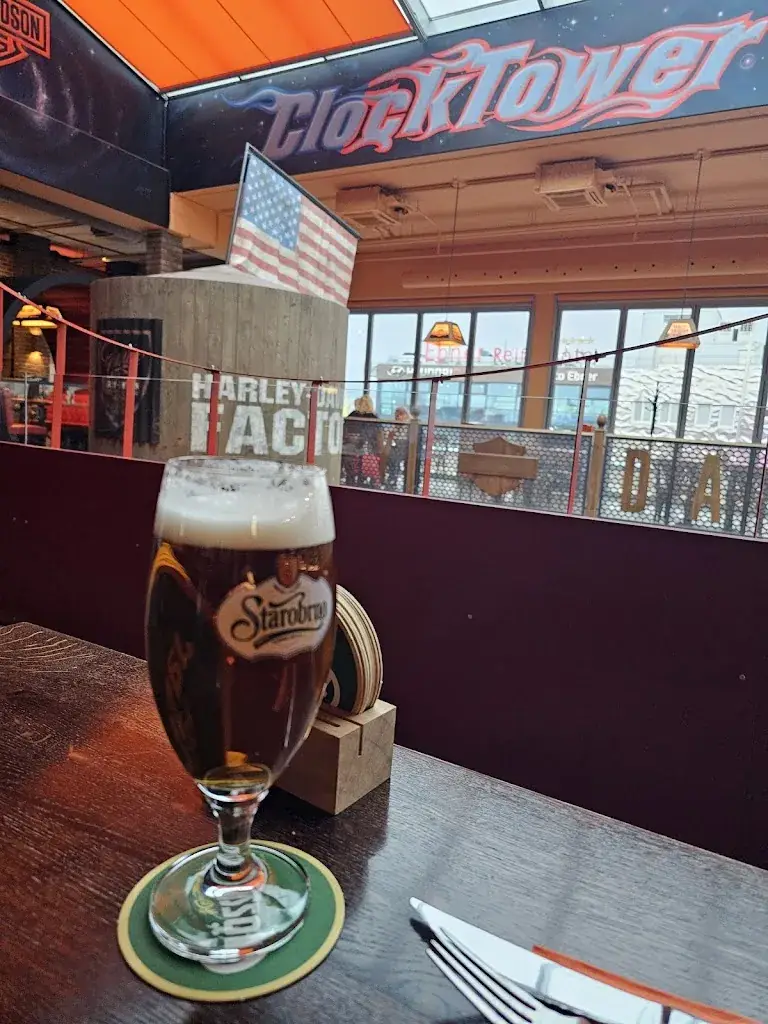 Ali Yeteroglu_Clocktower American Bar & Grill Wien-Süd_Brunn am Gebirge_recensione