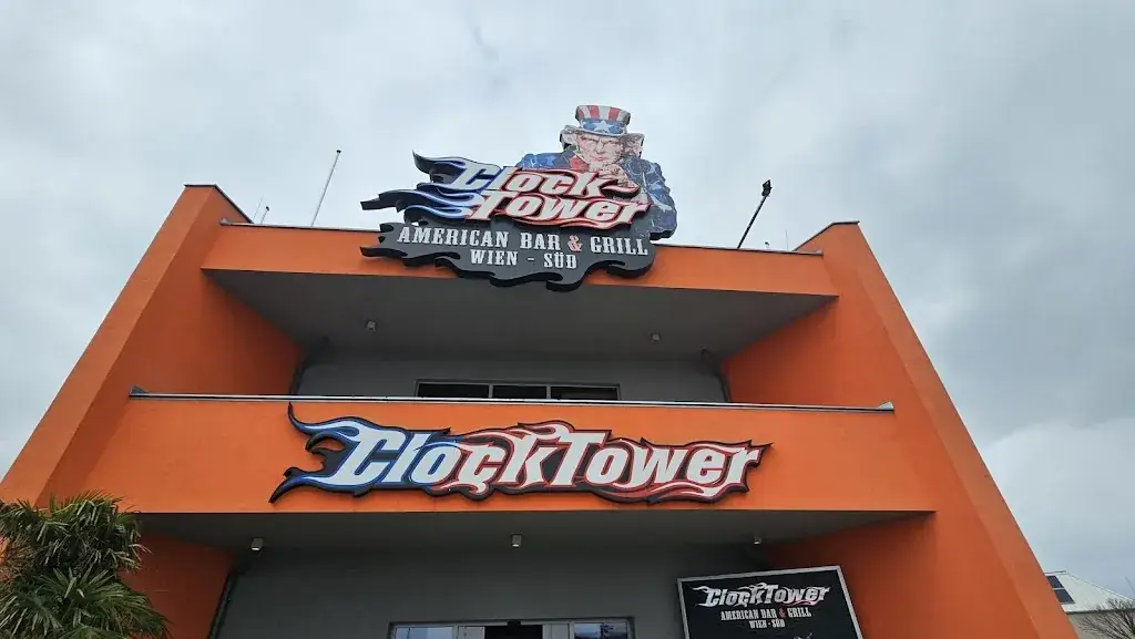 Clocktower American Bar & Grill Wien-Süd_Brunn am Gebirge_slider_image_1