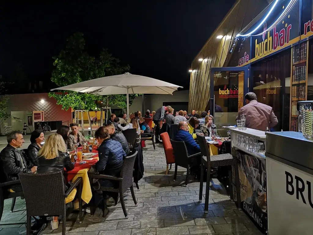 buchbar - cafe & restaurant_Brunn am Gebirge_slider_image_1